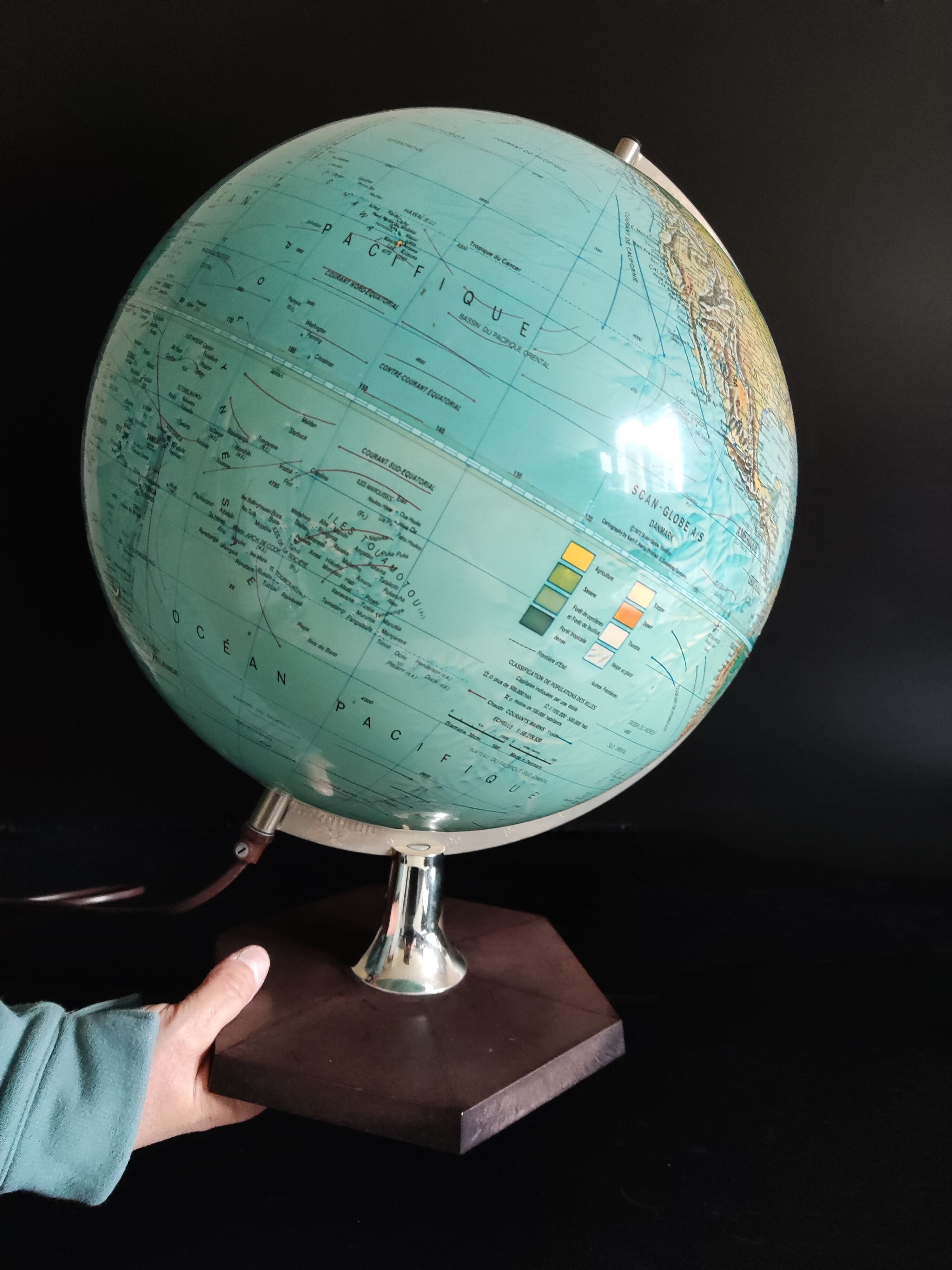 Globe terrestre vintage