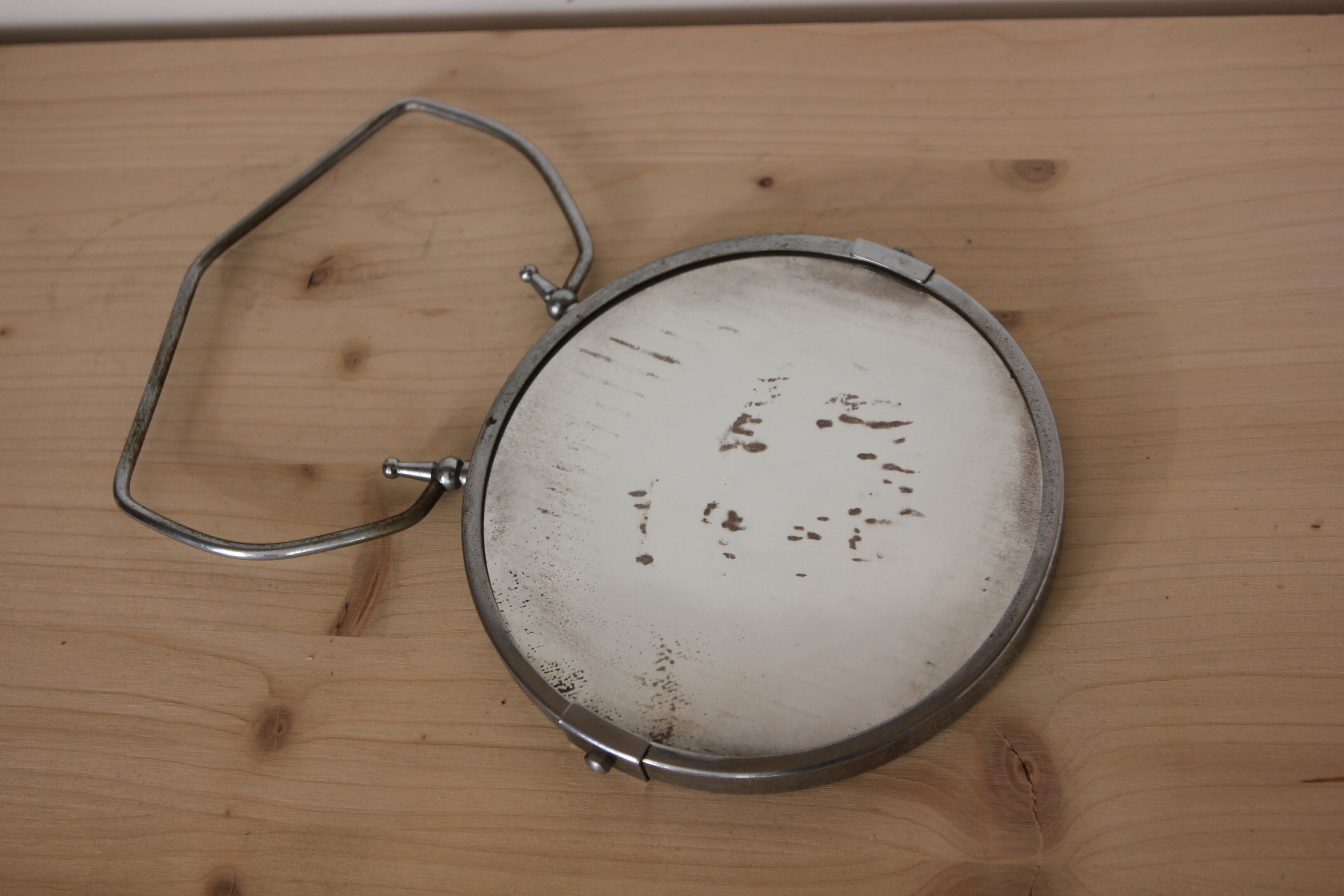 Round barber mirror 15x26cm