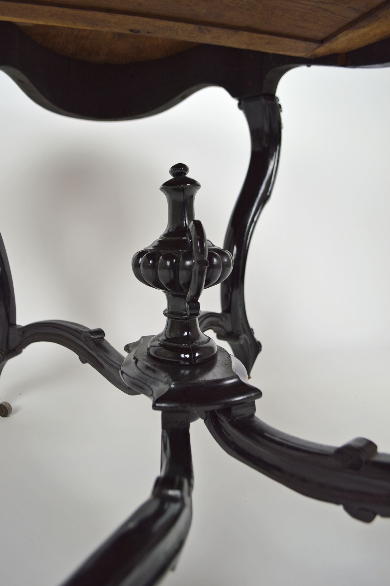 Napoleon III violin table in blackened wood, France, circa 1870