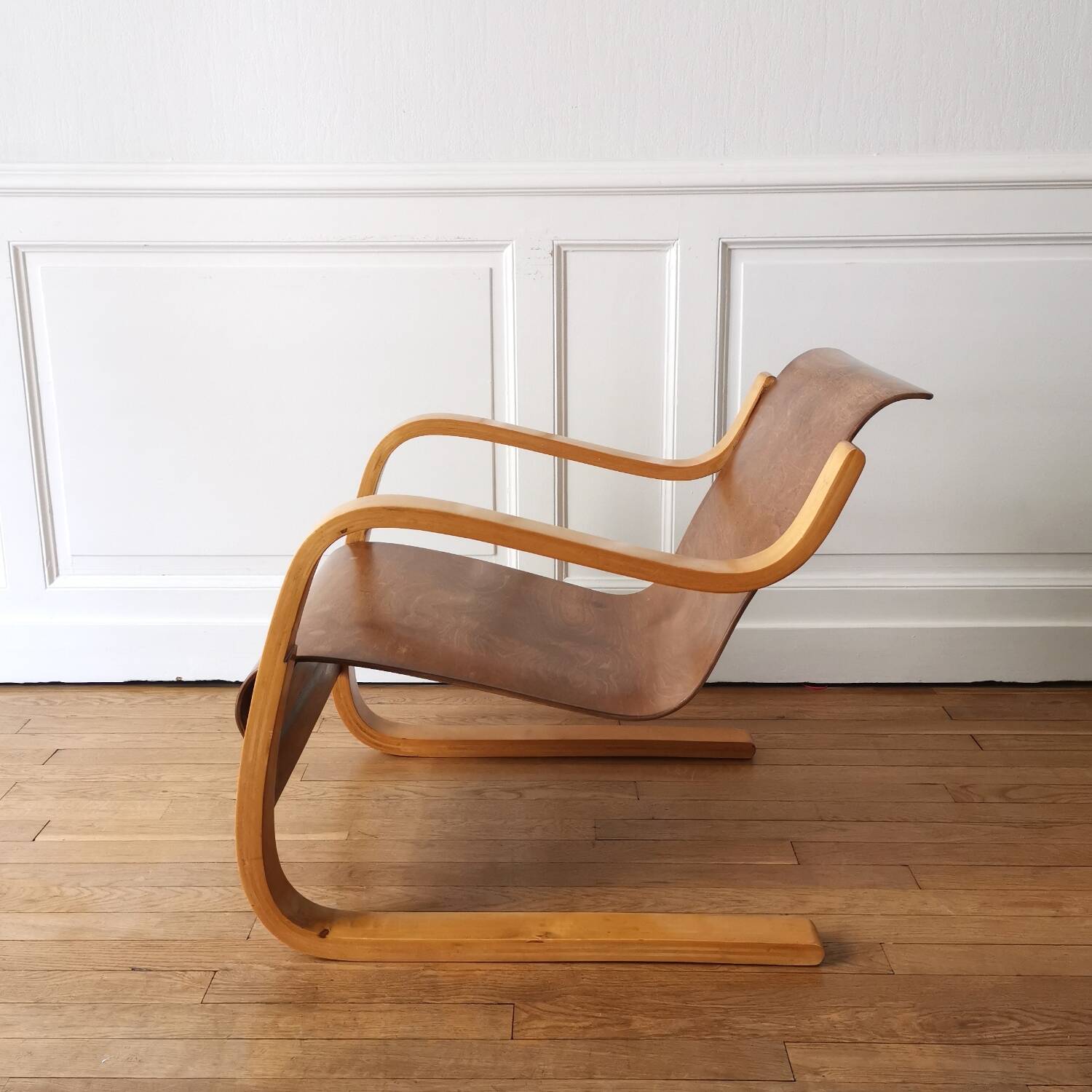 Armchair 31 "Cantilever" by Alvar Aalto, 1930