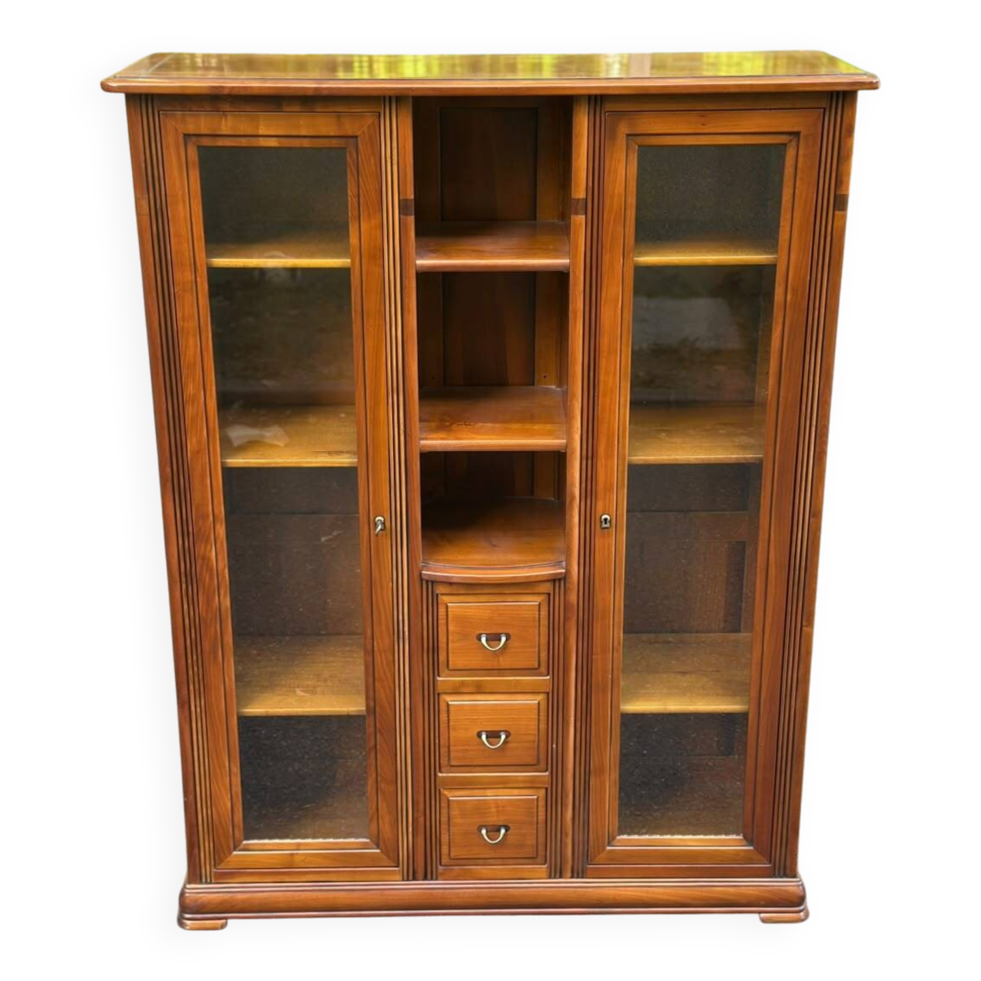 Display cabinet in solid cherry wood Louis Philippe style, 1980s - 108x35x140cm