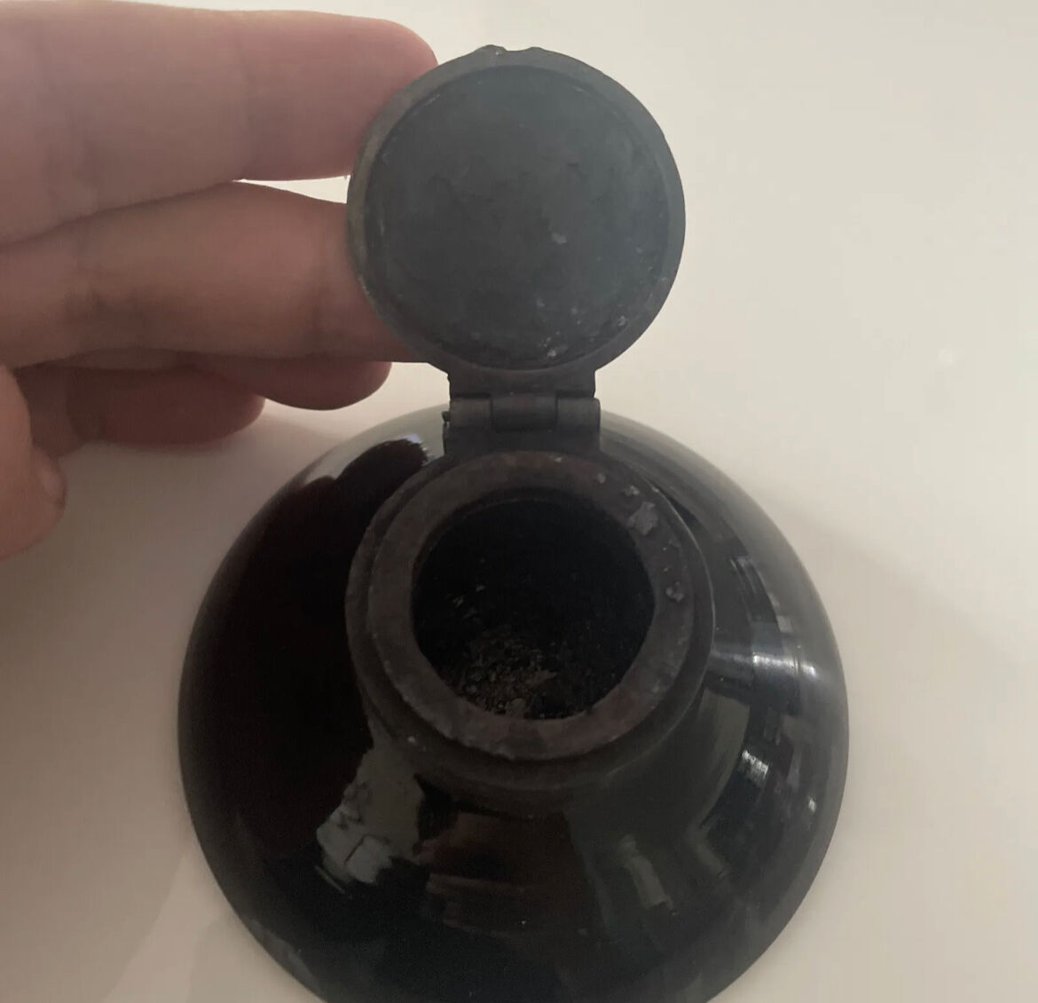 Former black inkwell