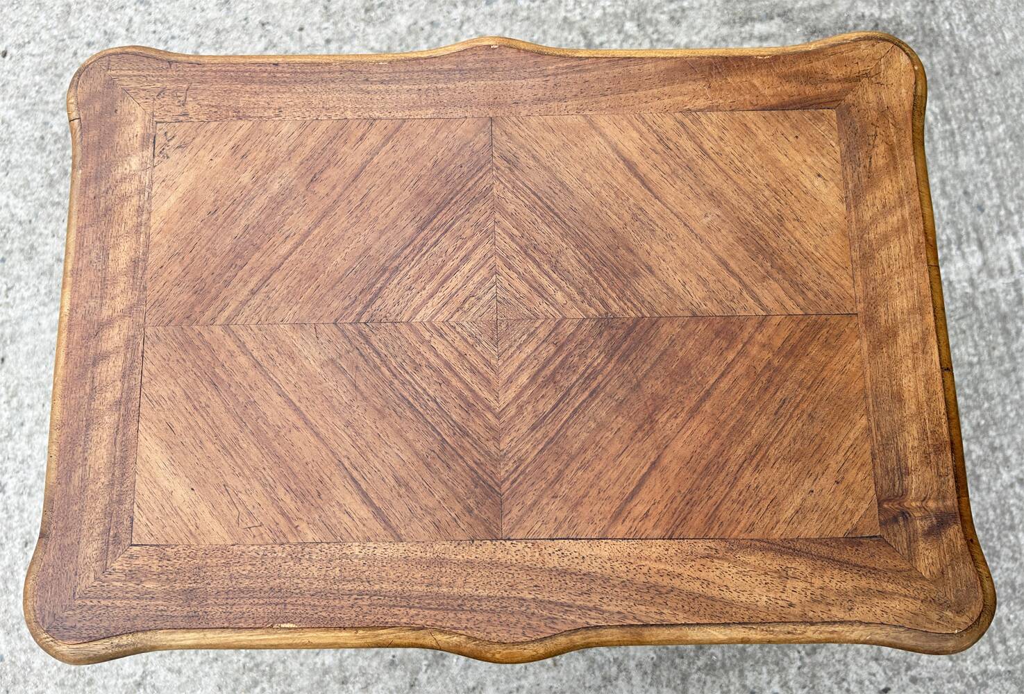 Louis XV style worker, wood and curly veneer, early 20th century