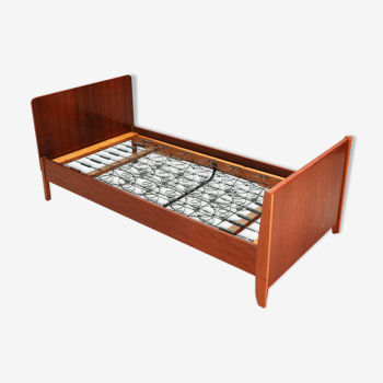 ' 60s teak bed frame
