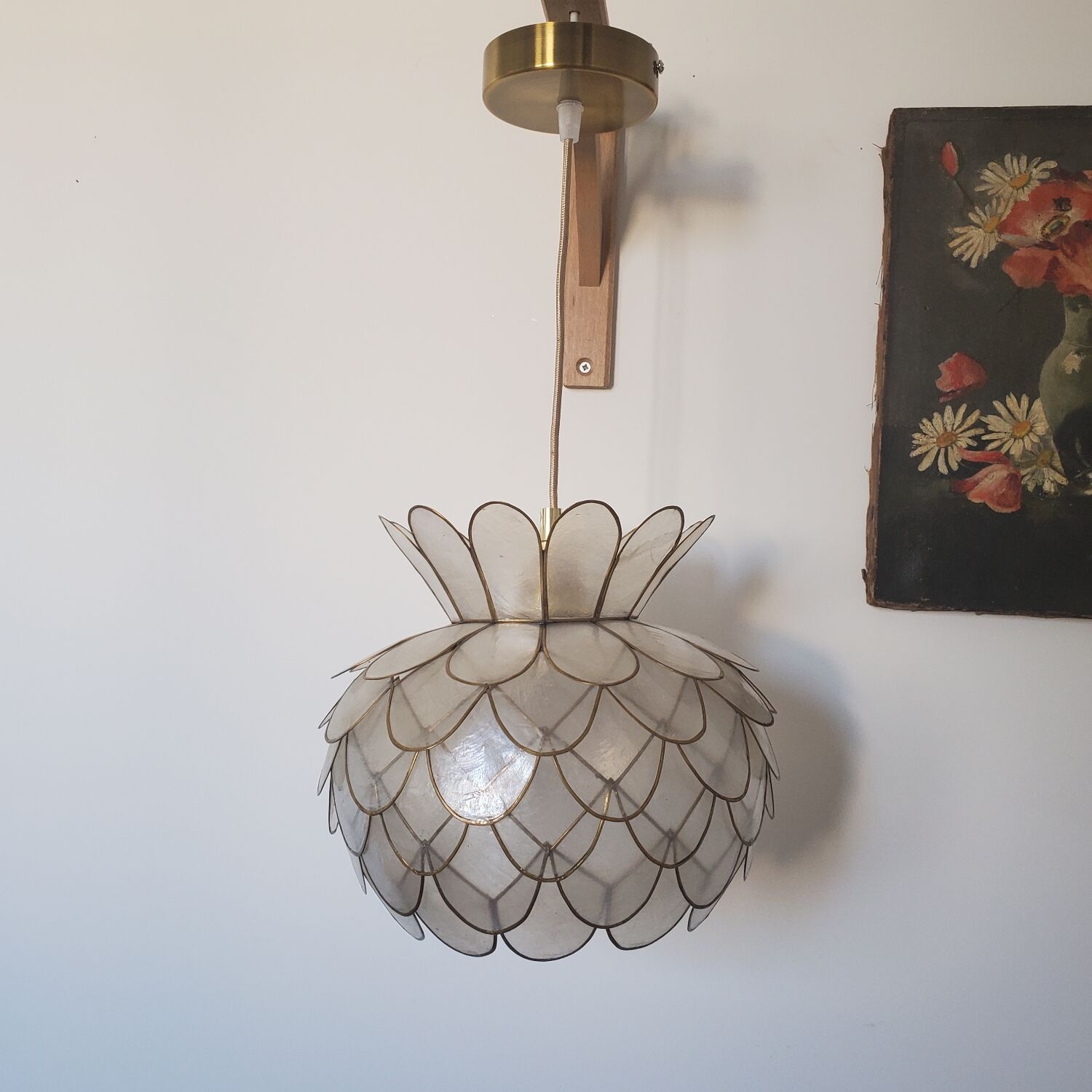 Lotus flower suspension in mother-of-pearl and brass