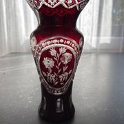 Vase en cristal rubis
