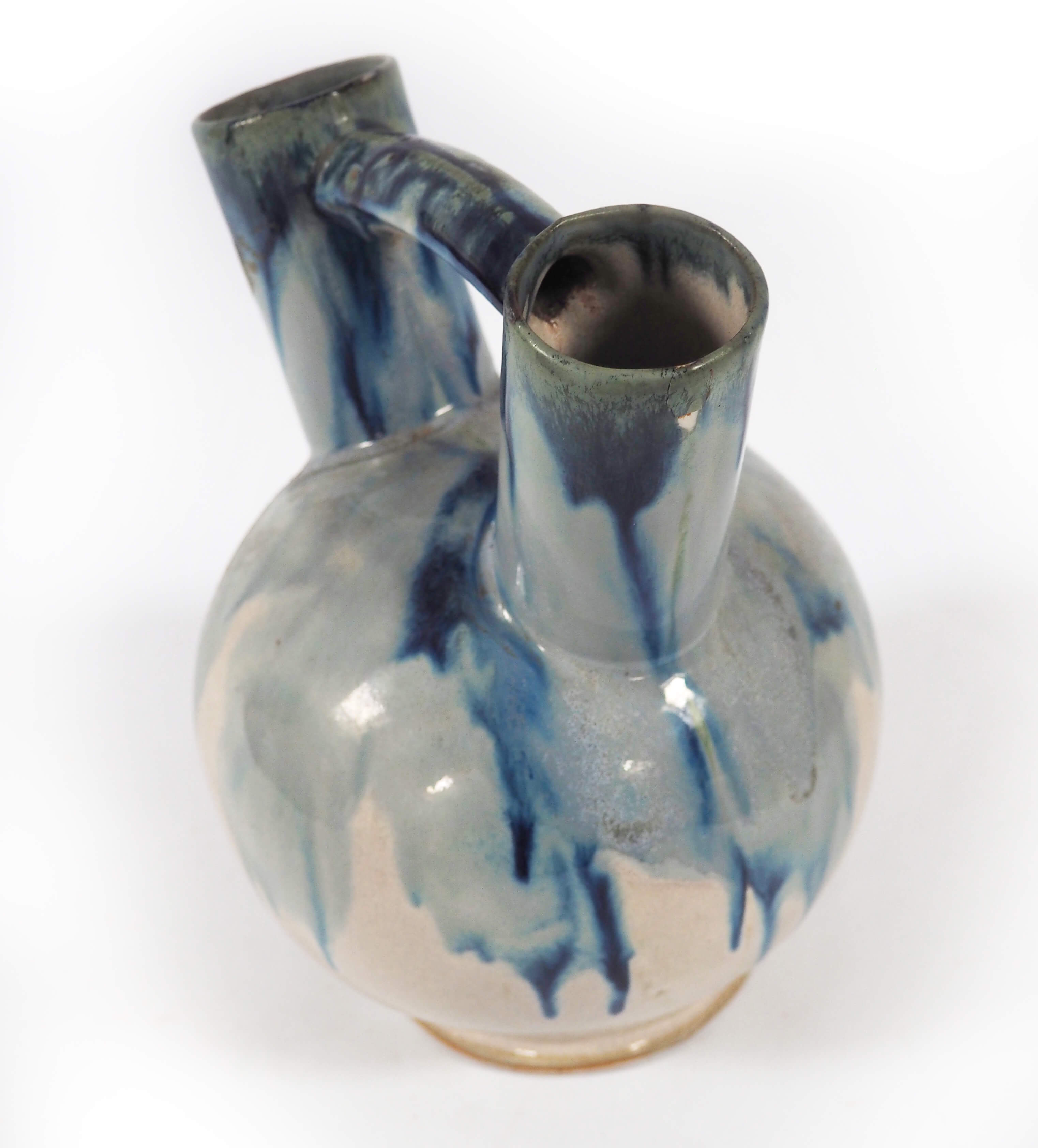 Double neck vase