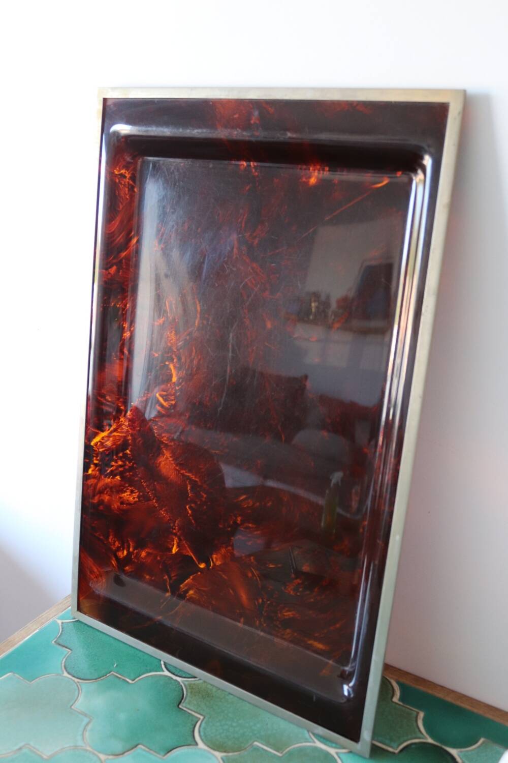 Vintage 70s tortoiseshell style lucite tray