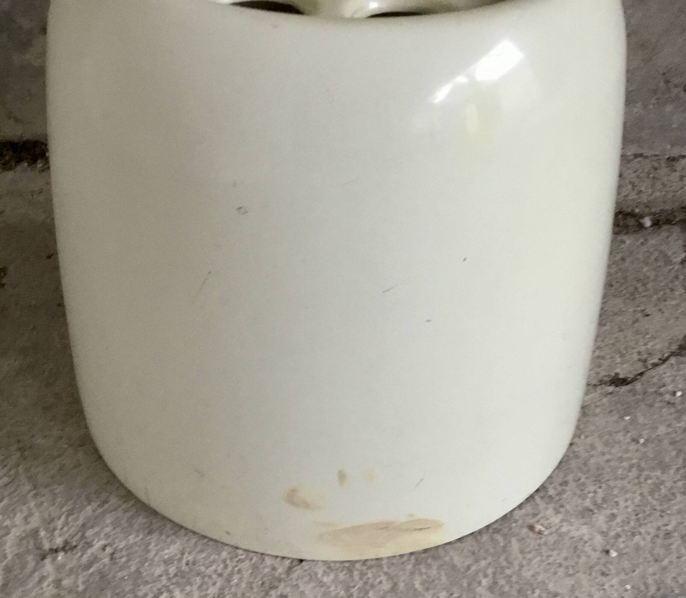 Cattaneo moulded plastic umbrella stand - space age design - Italy