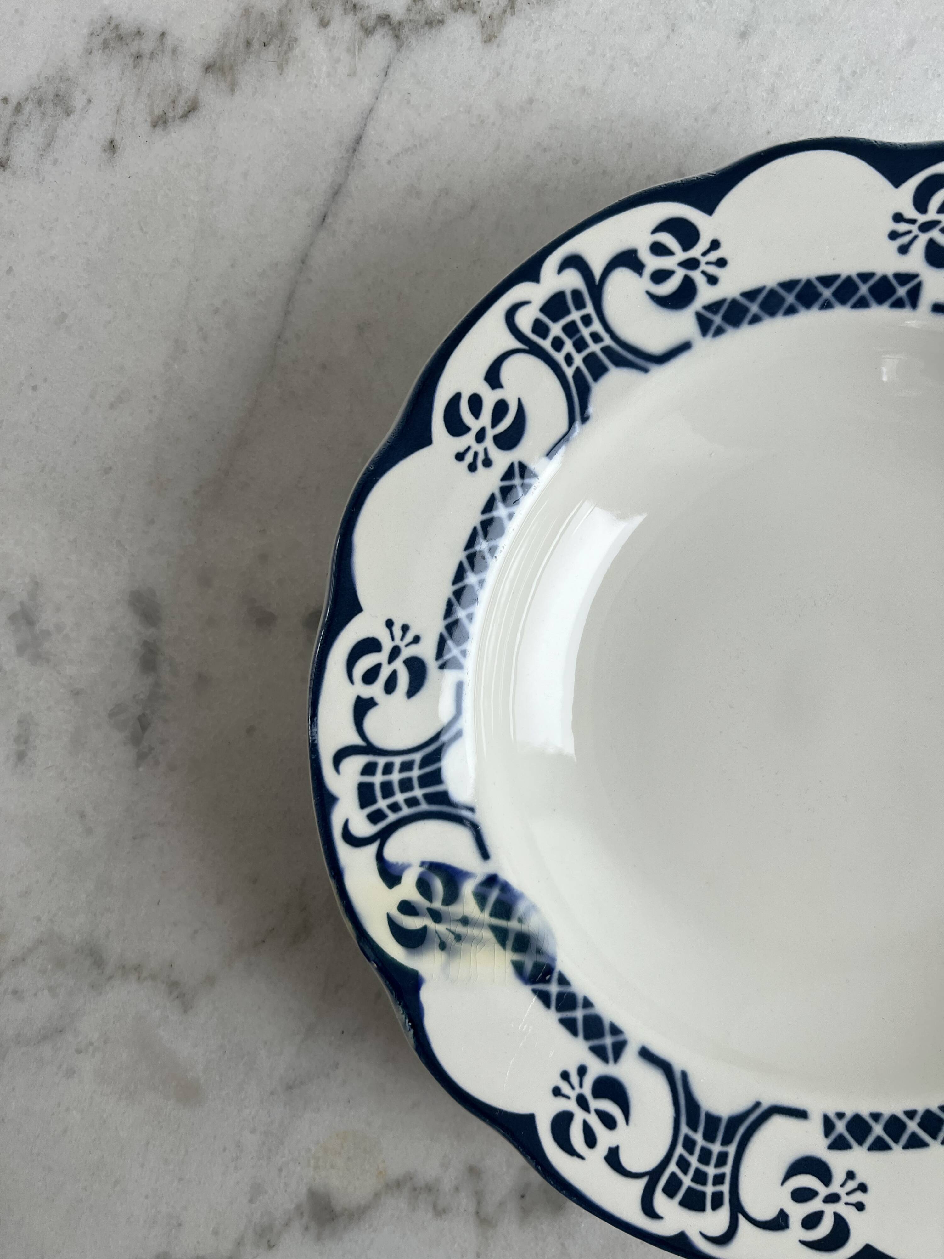 Set of 2 deep plates Marie Christine Sarreguemines