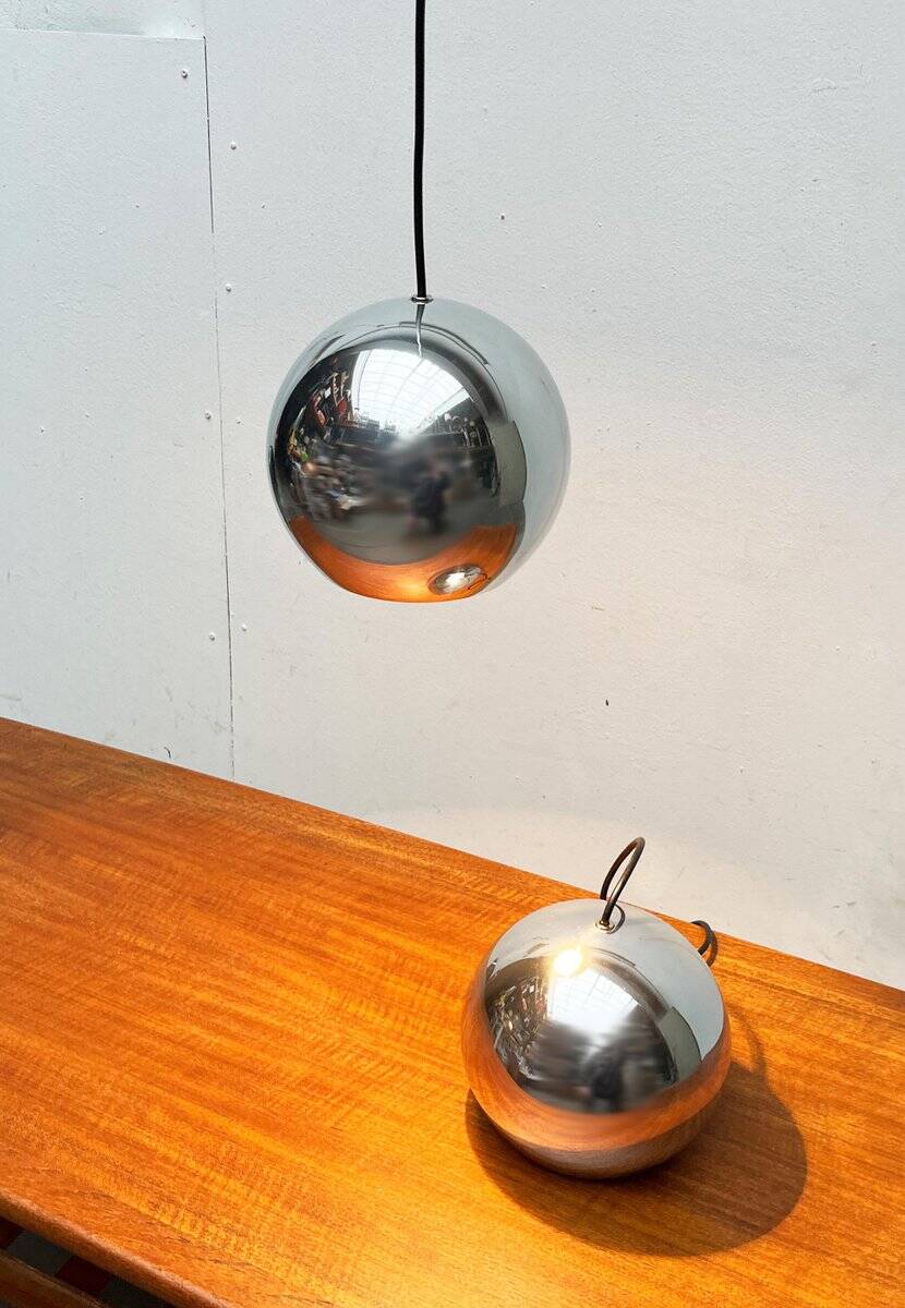 Mid-century modern space age pendant lamps, 1960s, set of 2.