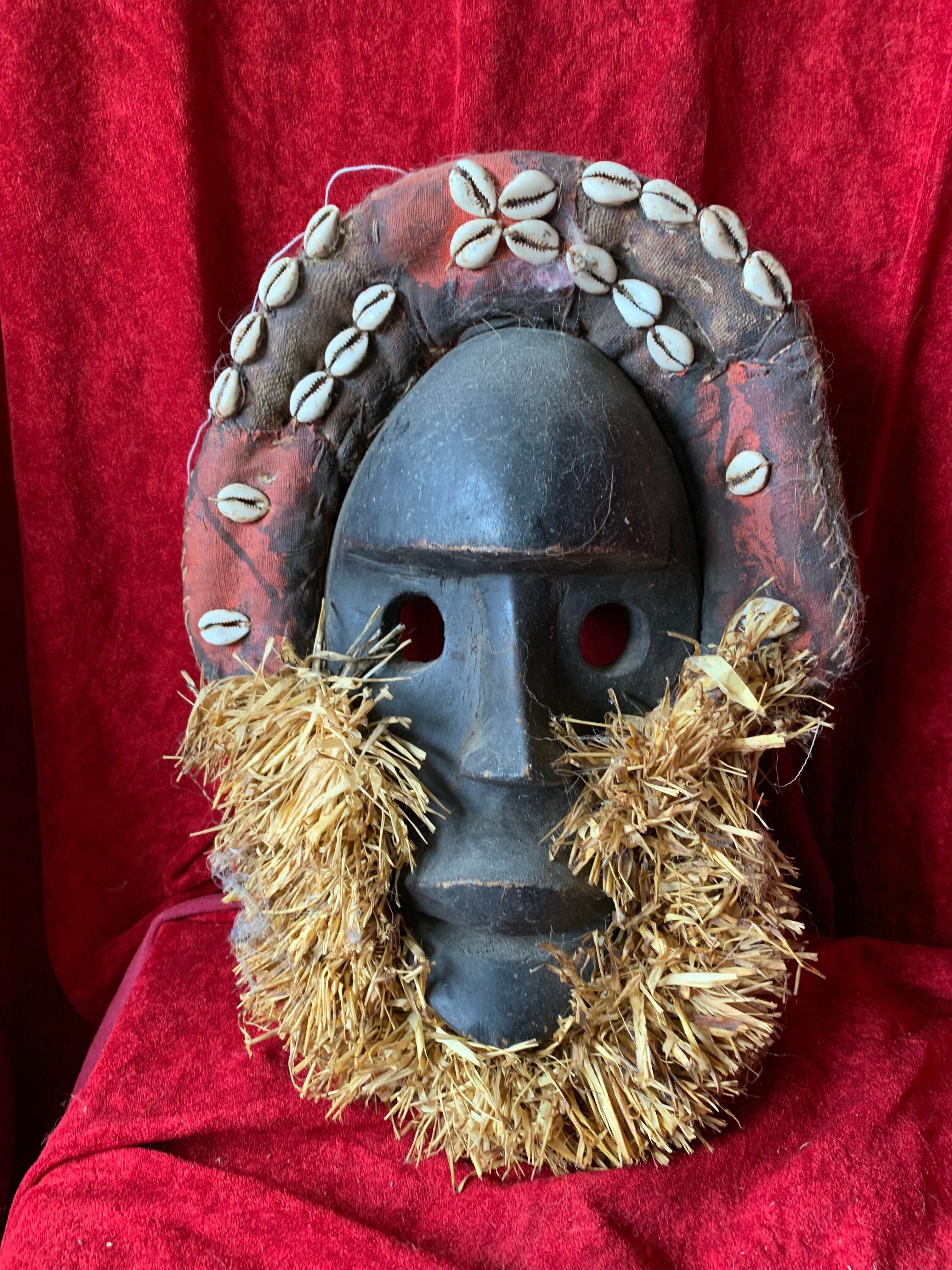 Ancient ceremonial mask ivory coast