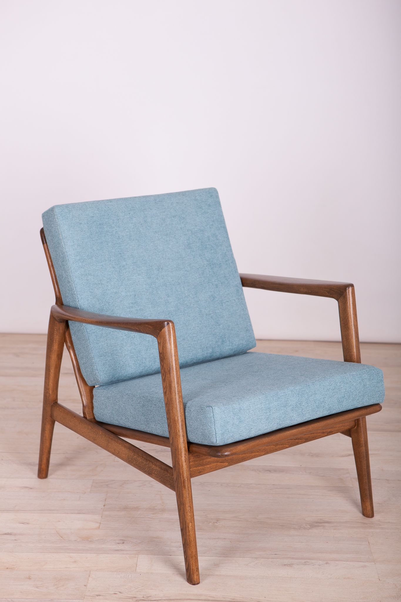 Armchairs 300-139 by Swarzędzka Factory, 1960s, Set of 2