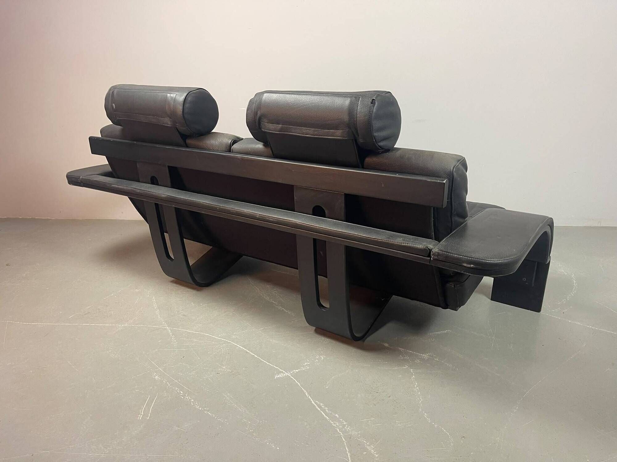 Black Leather Ake Fribytter “Kroken” Two-Seater Sofa for Nelo Möbel. Sweden