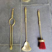 Fireplace tool set in gilded bronze