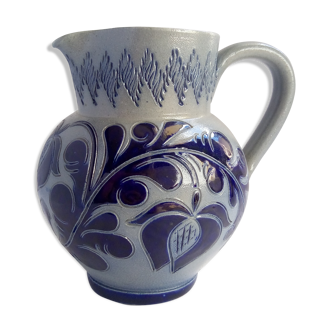 Schmitter Alsace sandstone pitcher (Betschdorf)