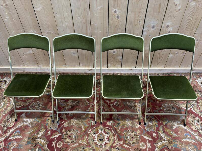 4 chaises dma événementielles vert