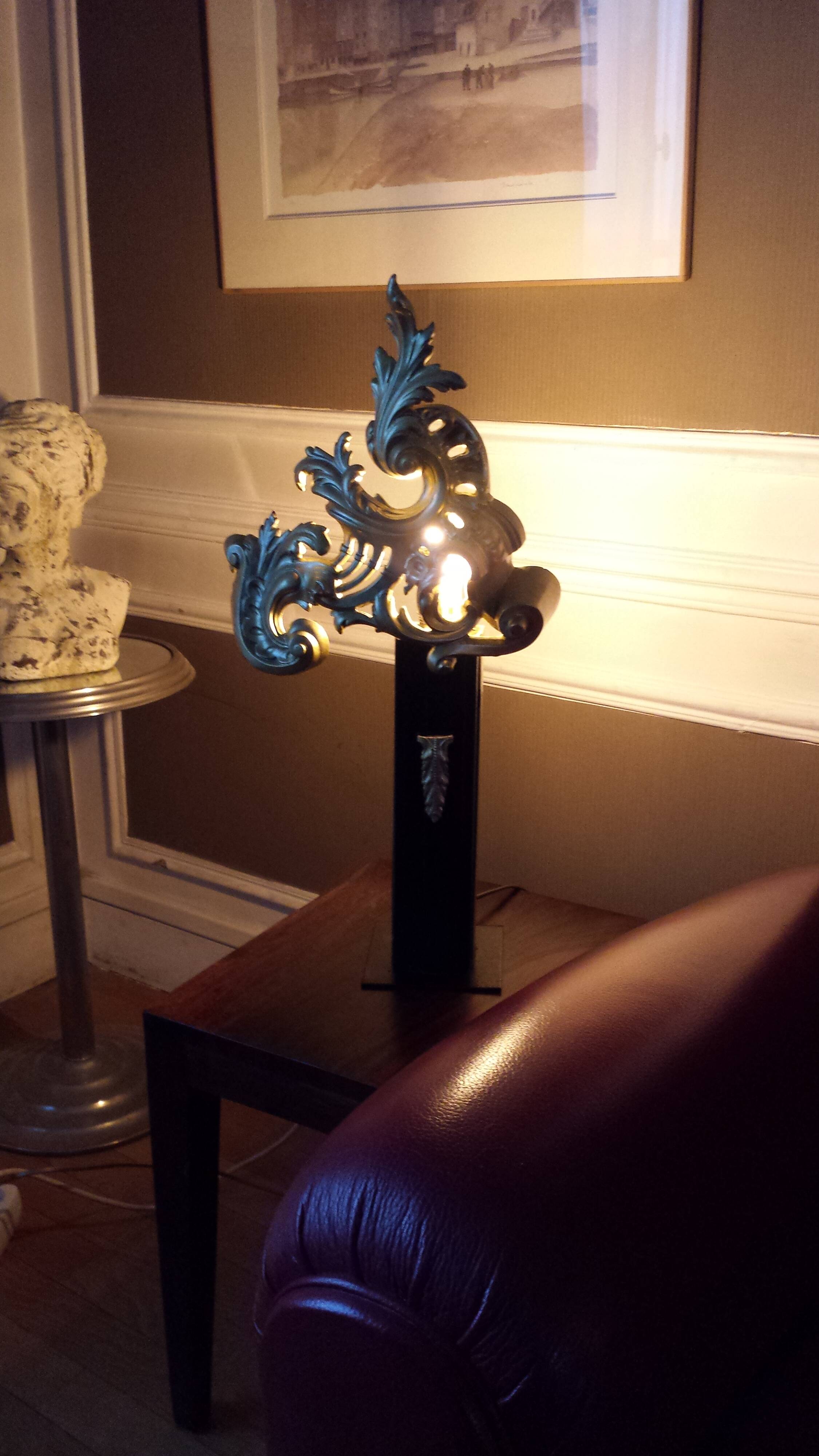 Set of 2 table lamps, old gilded bronze lampshades