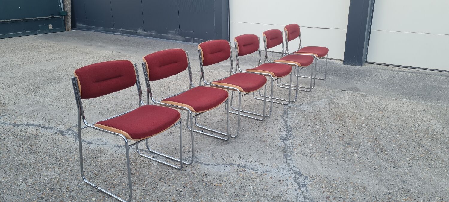 Set of 6 wool and chrome chairs from the 70s