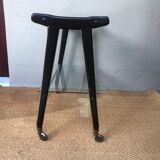 Serving table