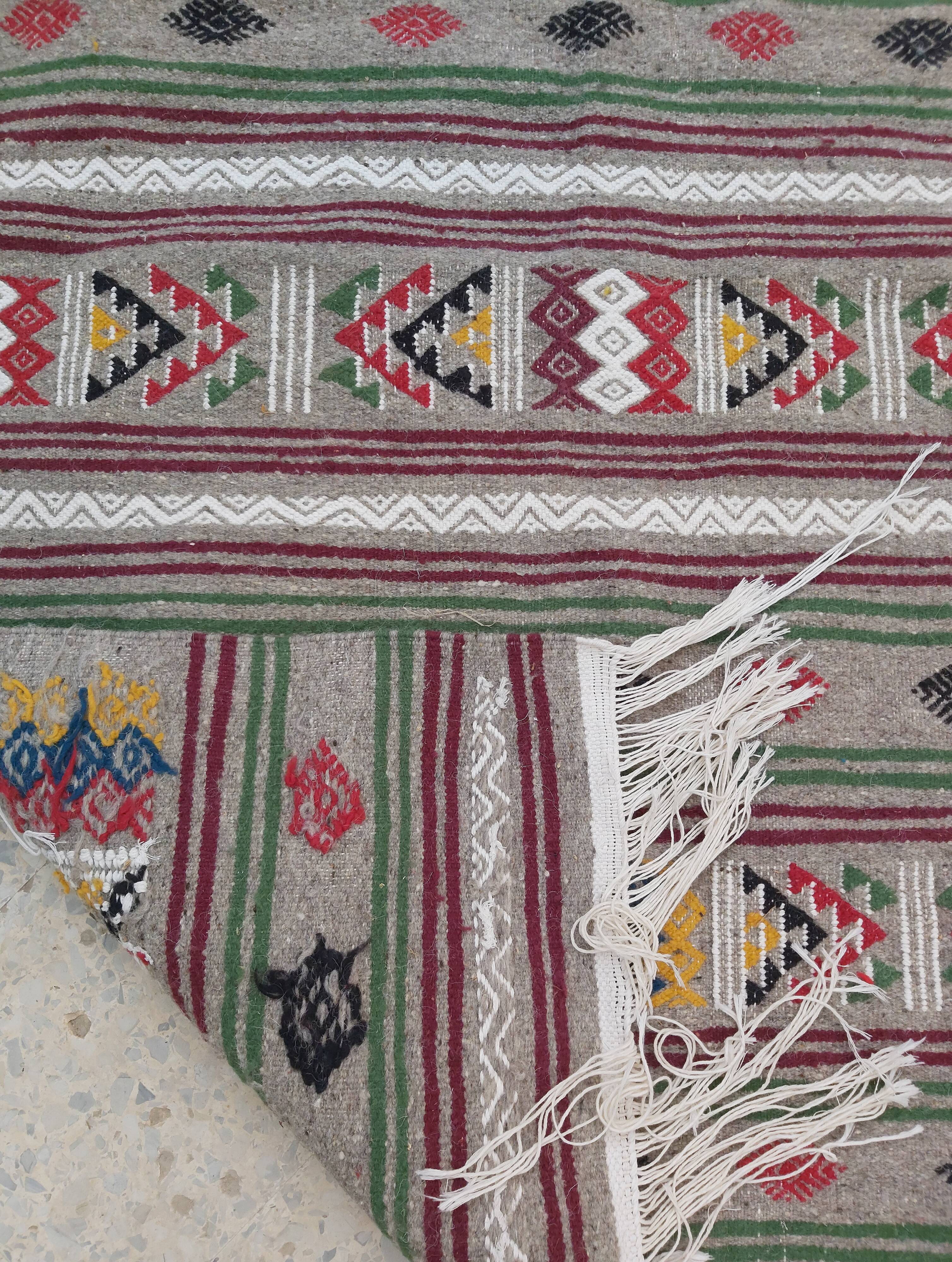 Traditional grey kilim carpet handmade in pure wool 145x100cm