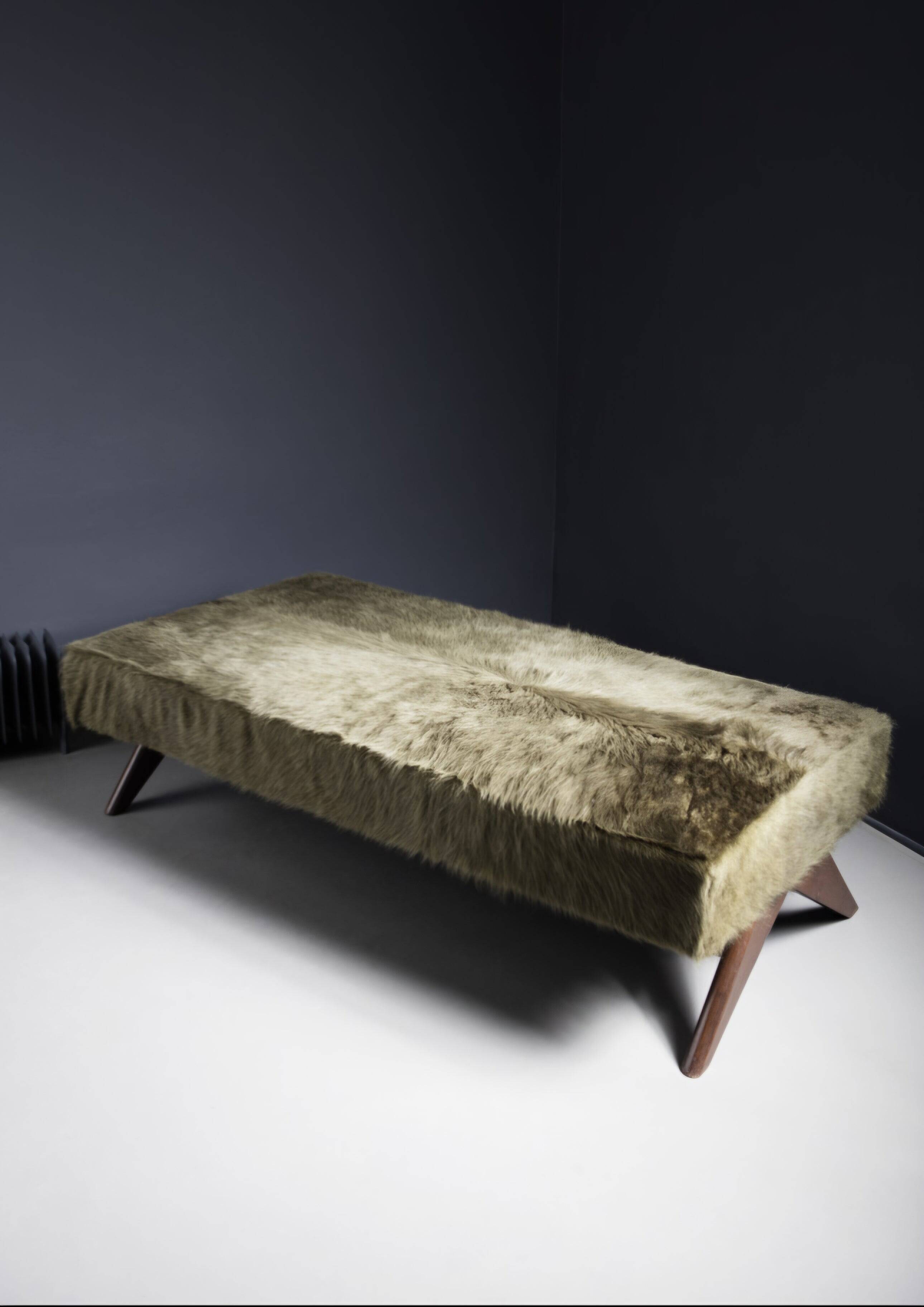 Original Daybed PJ-L-12-A by Pierre Jeanneret for Chandigarh Project, 1950s
