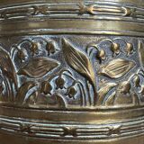 Vase en laiton art déco