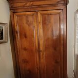 Armoire début XXe en merisier verni