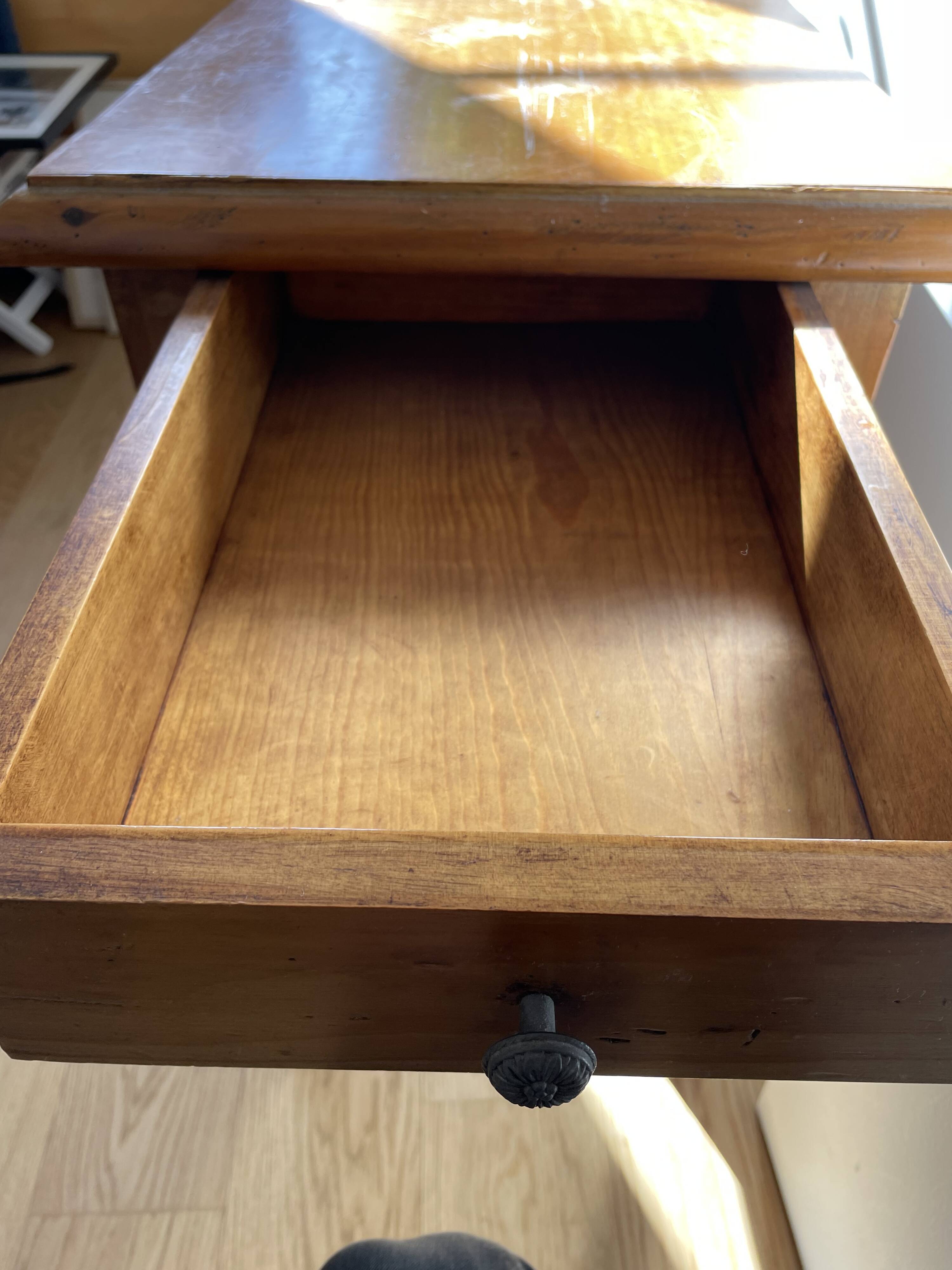 Console en bois de style provençal
