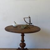 Ancienne table basse antique.