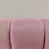 Extra sofa in pink net fabric