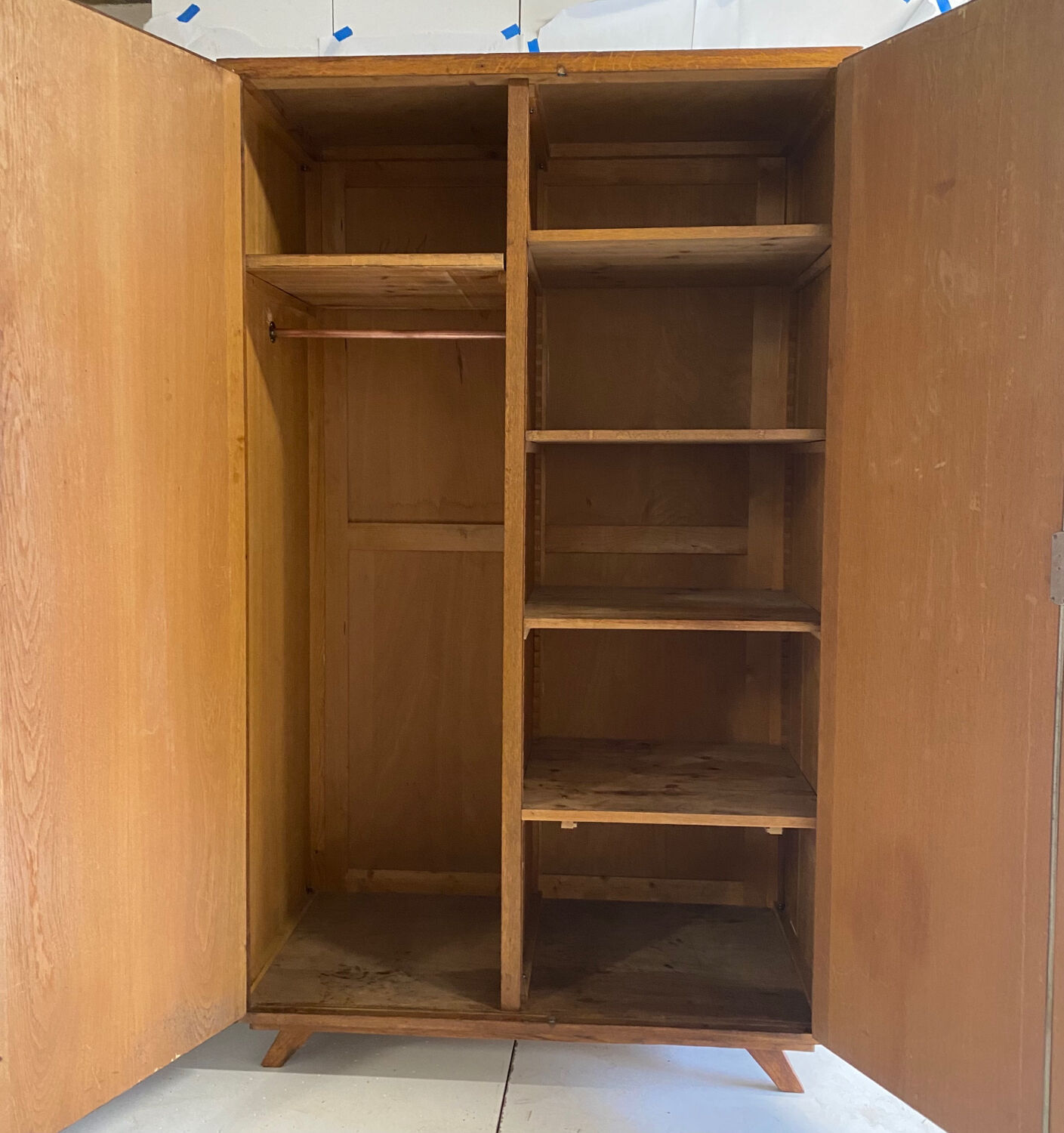 Vintage wardrobe feet compass