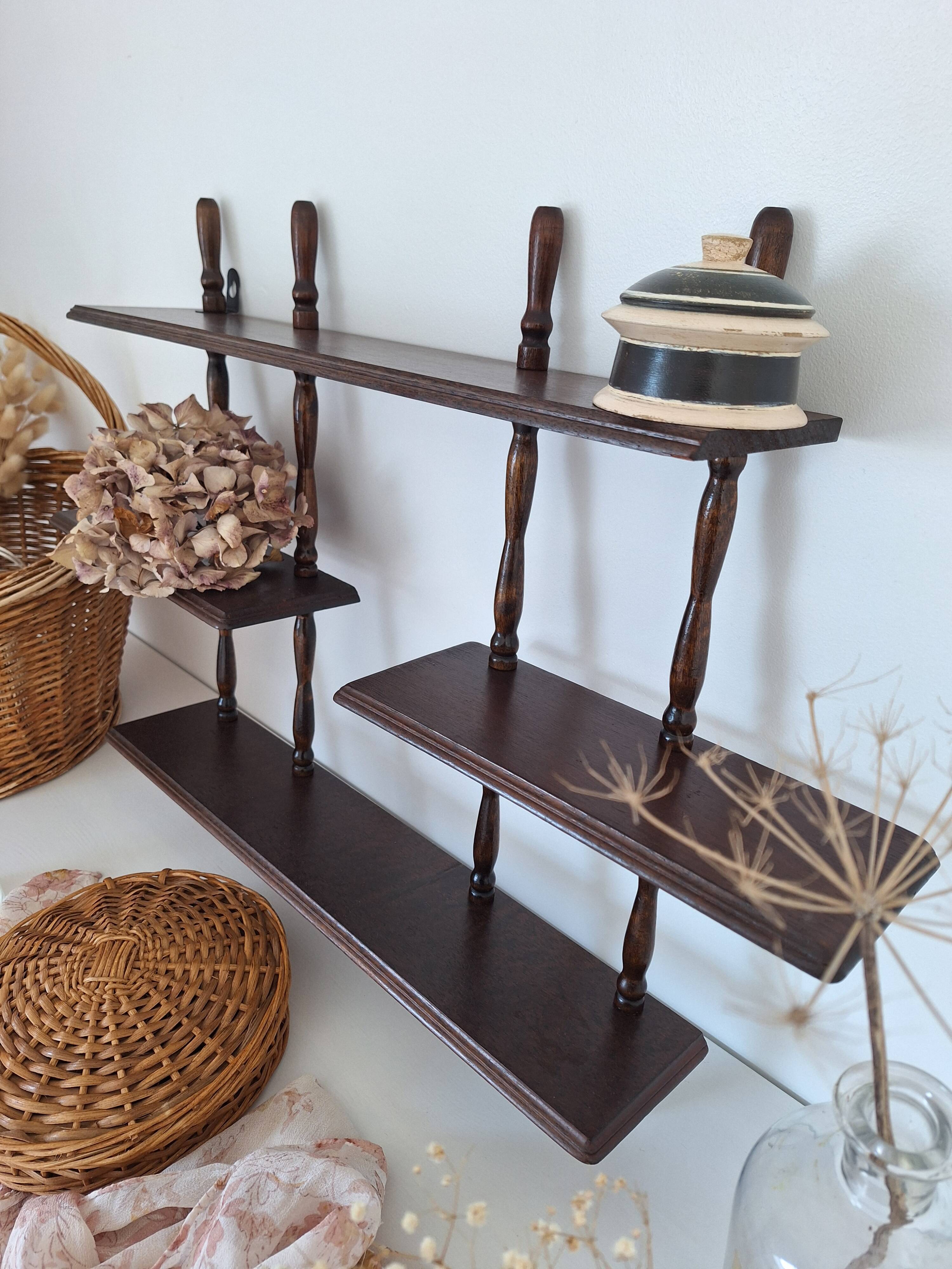 Etagère murale en bois