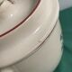 Pot shape pot with vintage ceramic lid floral decoration