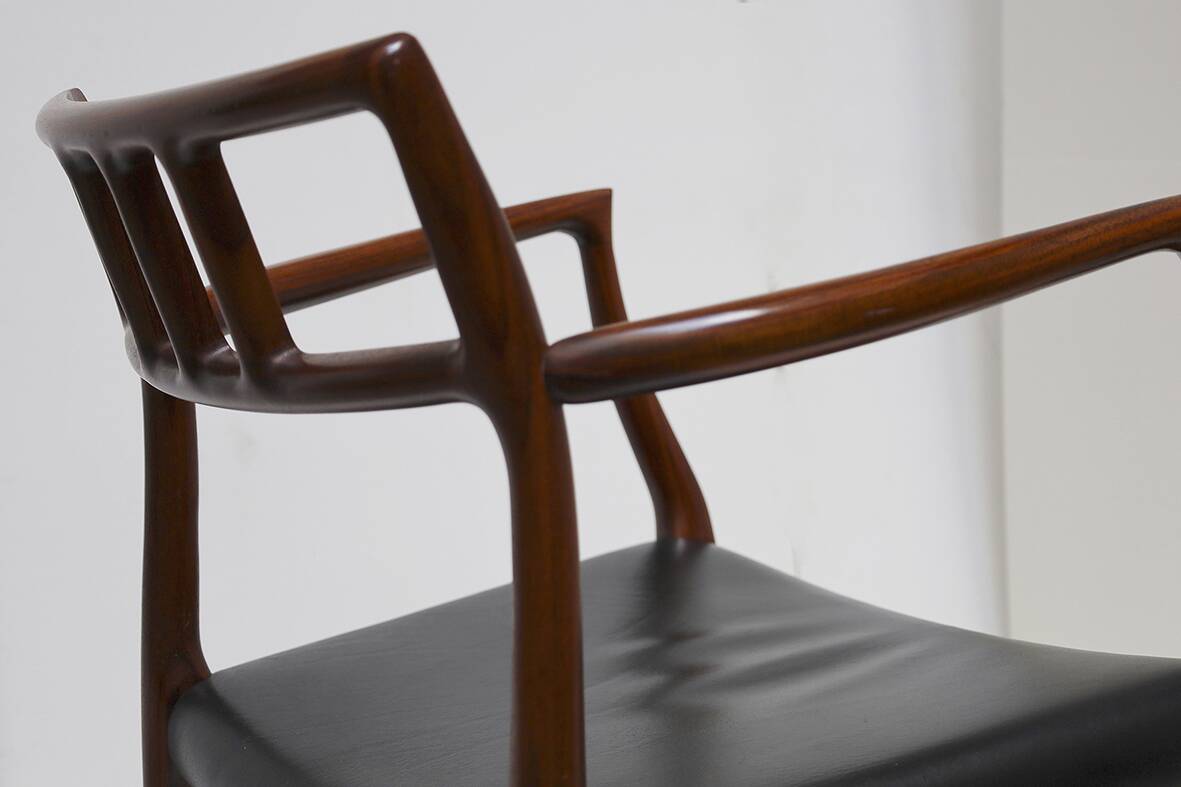 Model 64 armchair Scandinavian design Niels Otto MOLLER