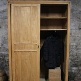 Armoire parisienne