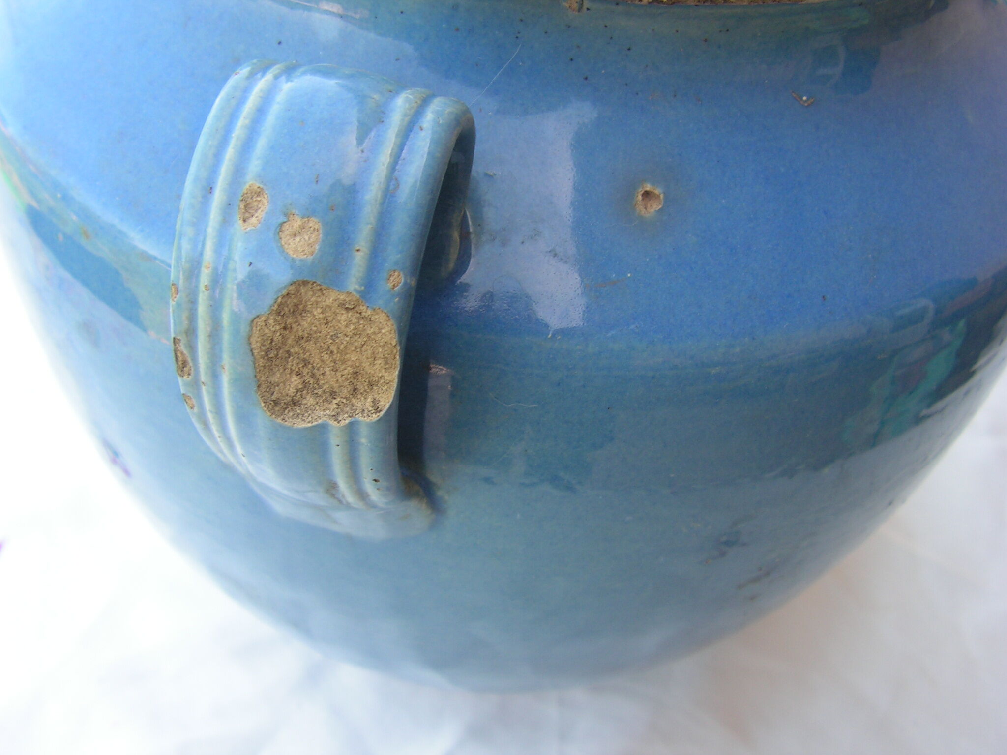 Blue ceramic pot