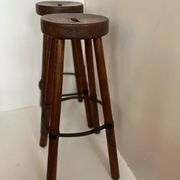 Paire de tabourets en bois massif