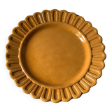 Large “Sun” dish in the shape of a flower