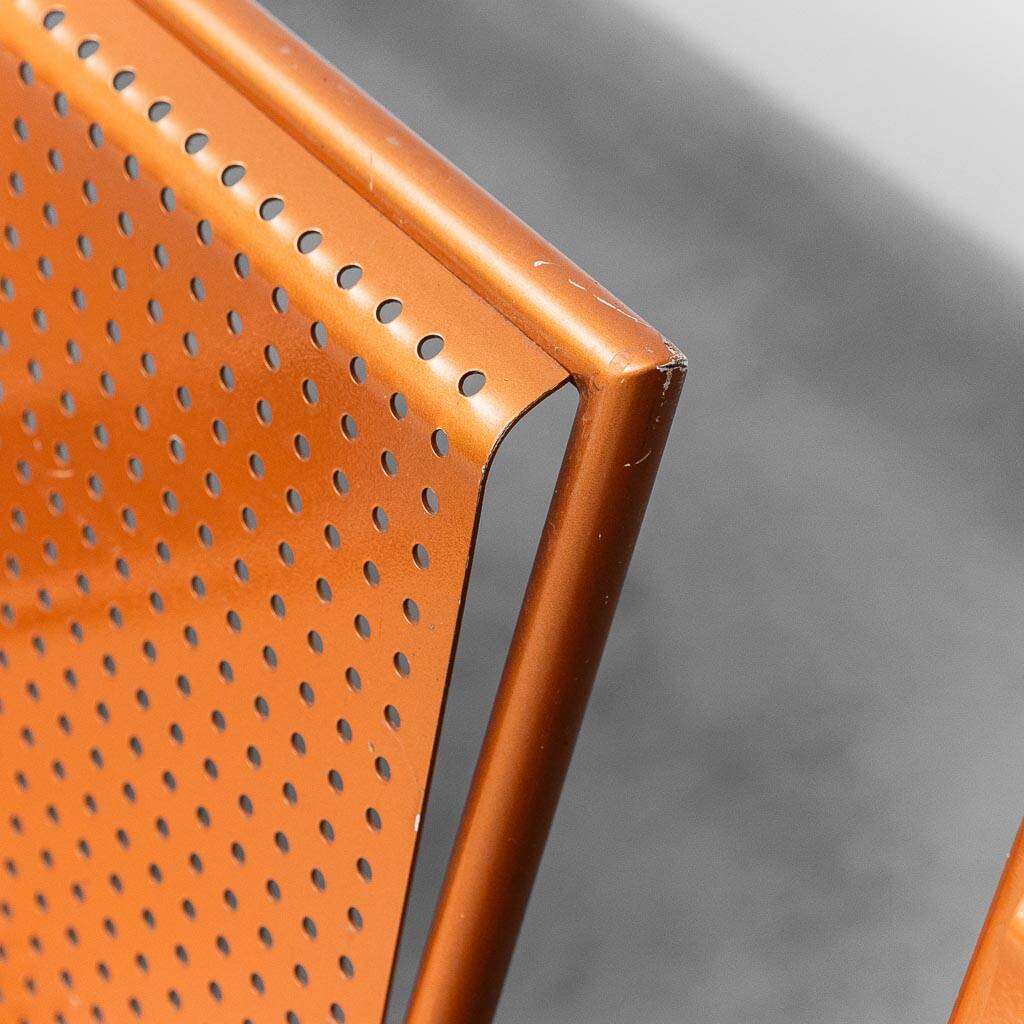 Set da 4 sedute modulari in metallo traforato anni ’80 vintage modernariato