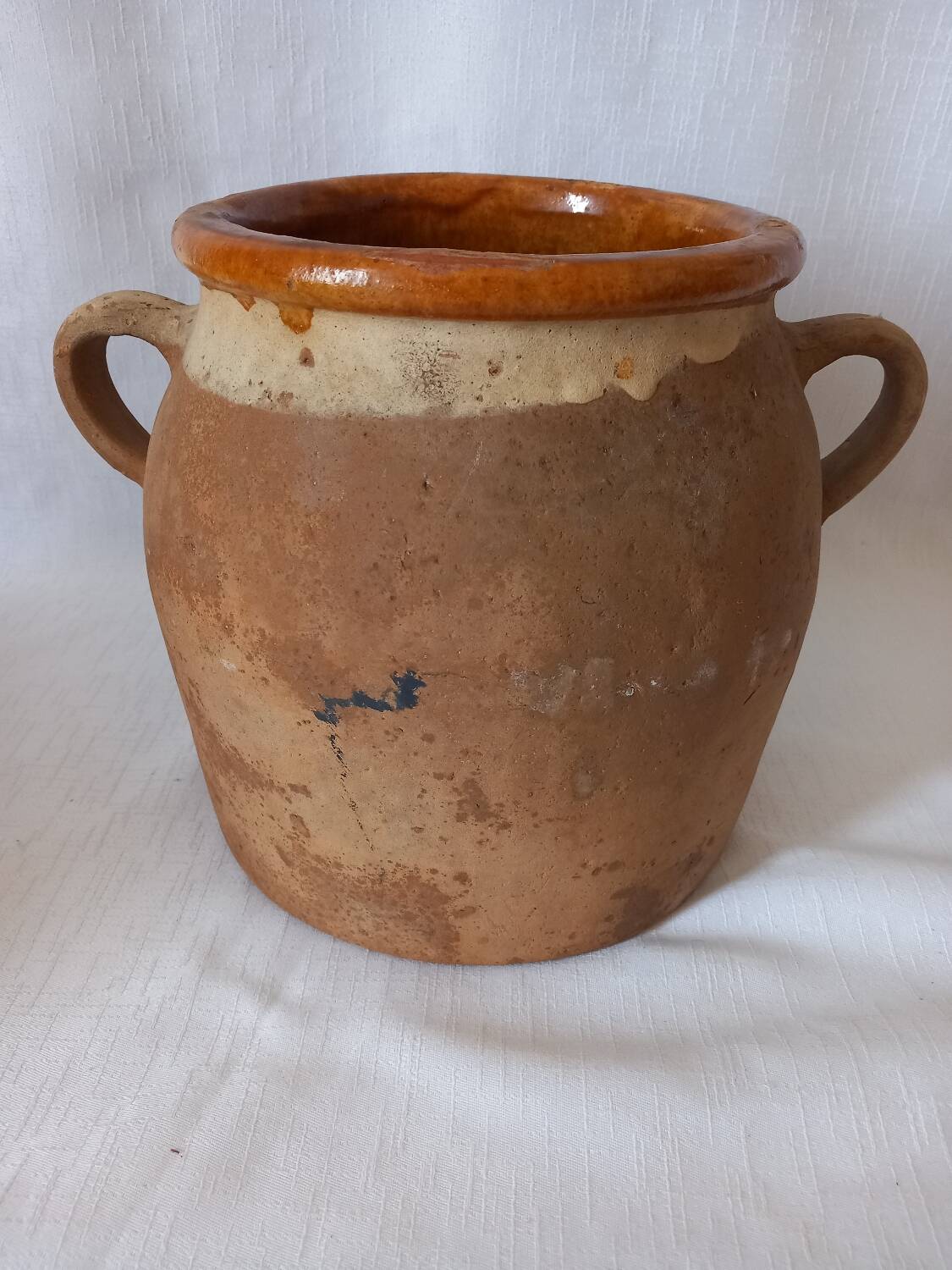 Ancient glazed terracotta pot