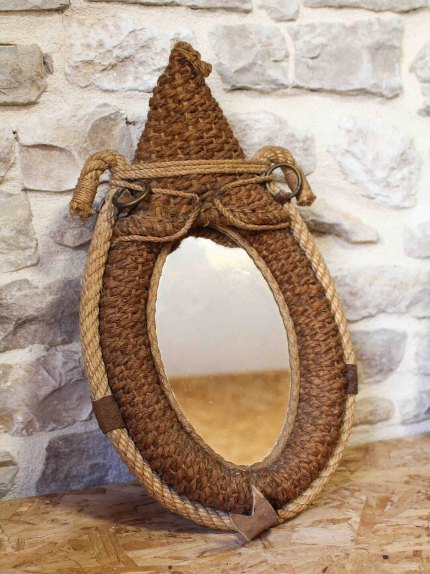 Miroir en corde en forme de collier de cheval attribué à Audoux-Minet