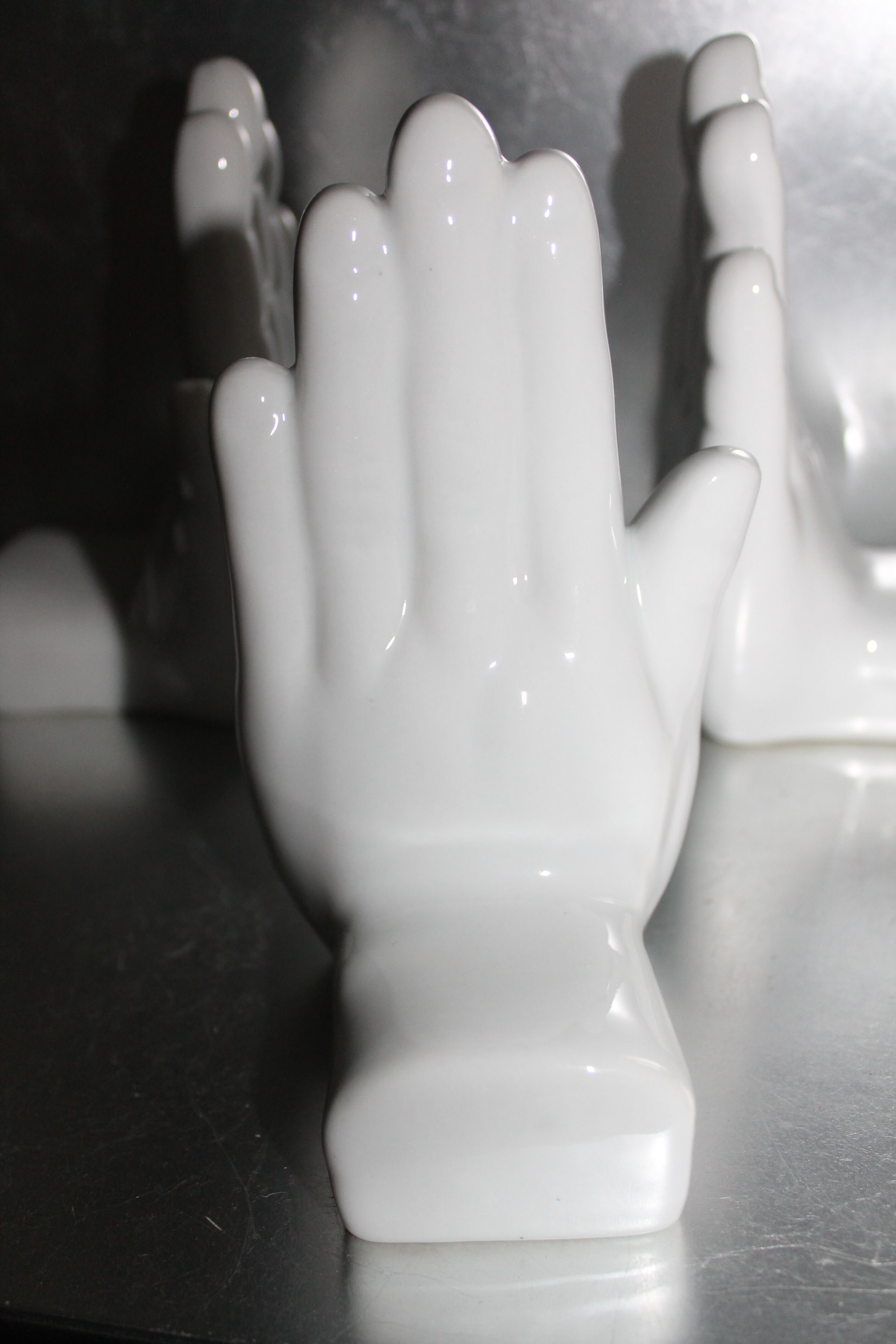 Lot of vintage ceramic hand-held bookends