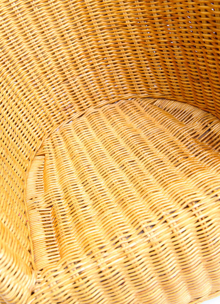 Fauteuil en osier pour enfant