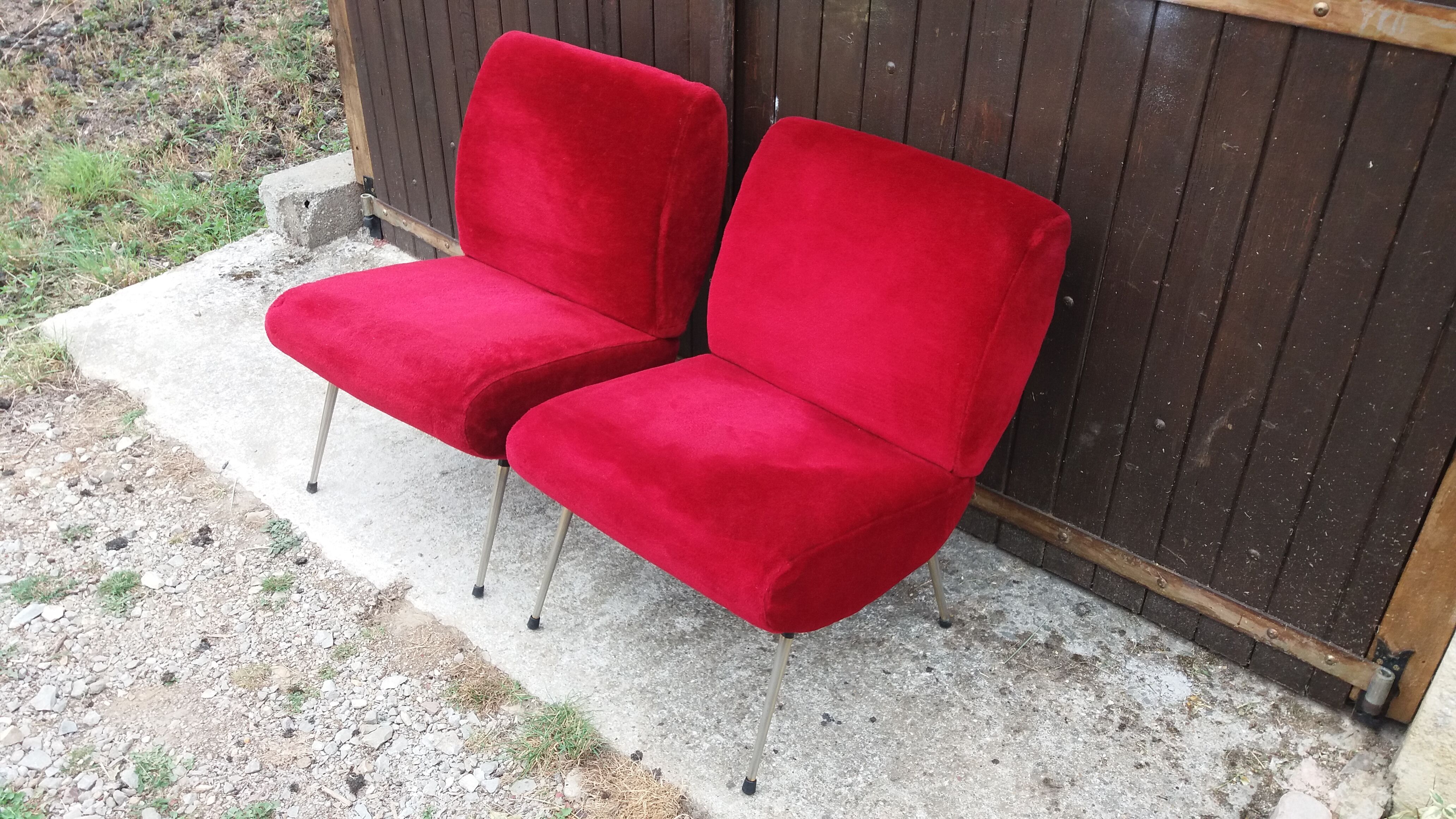 Paire de chauffeuses vintage