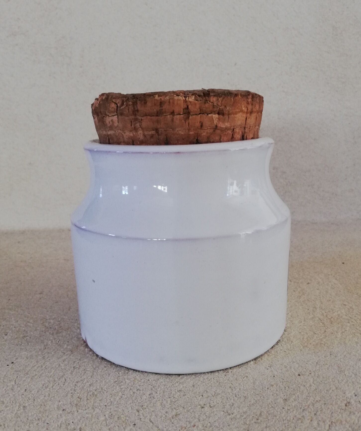 Vintage olive pot