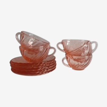 Lot cups and cups