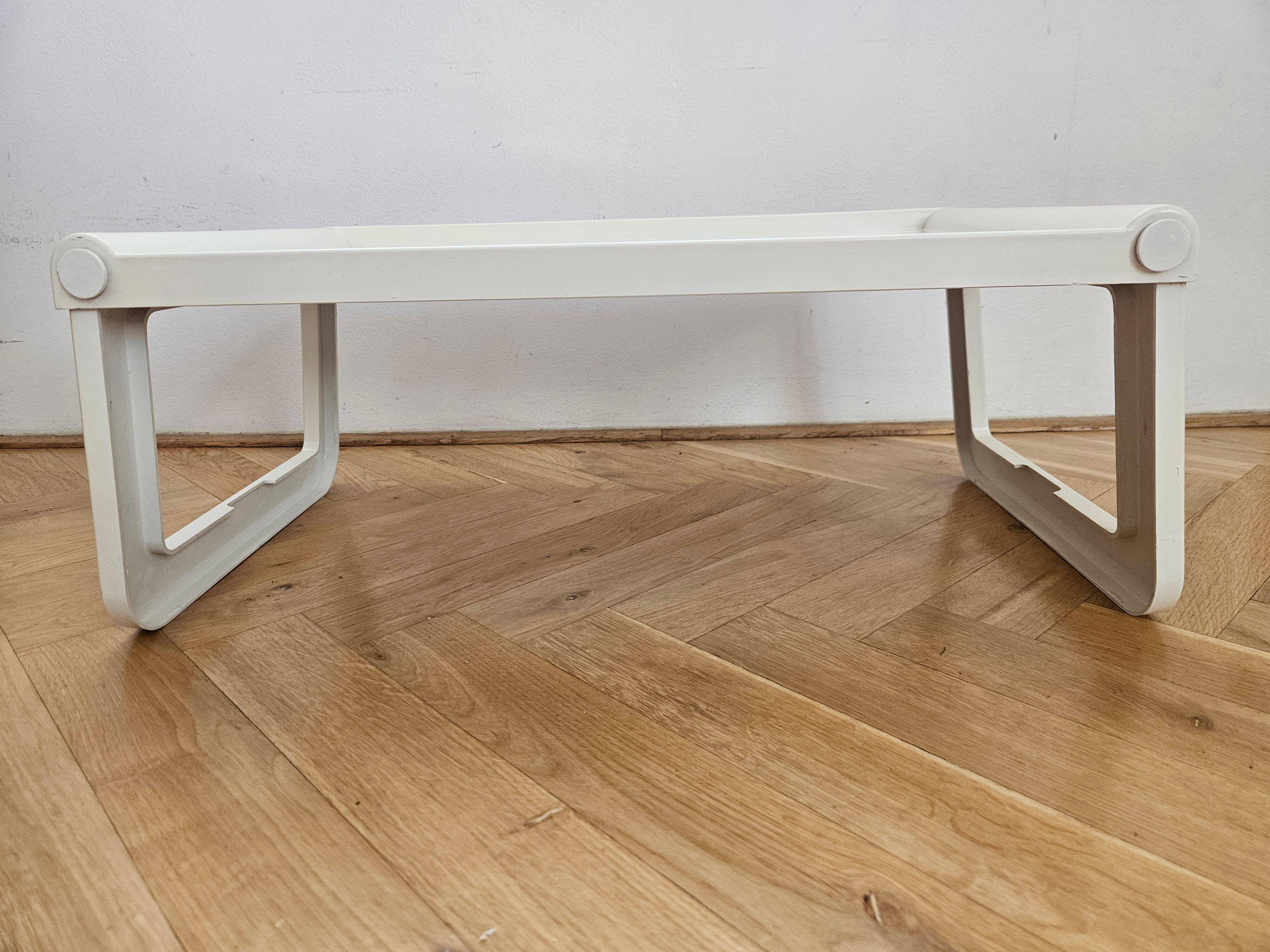 Midcentury Space Age Bed Breakfast Table Tray Guzzini, Luigi Massoni, 1970s