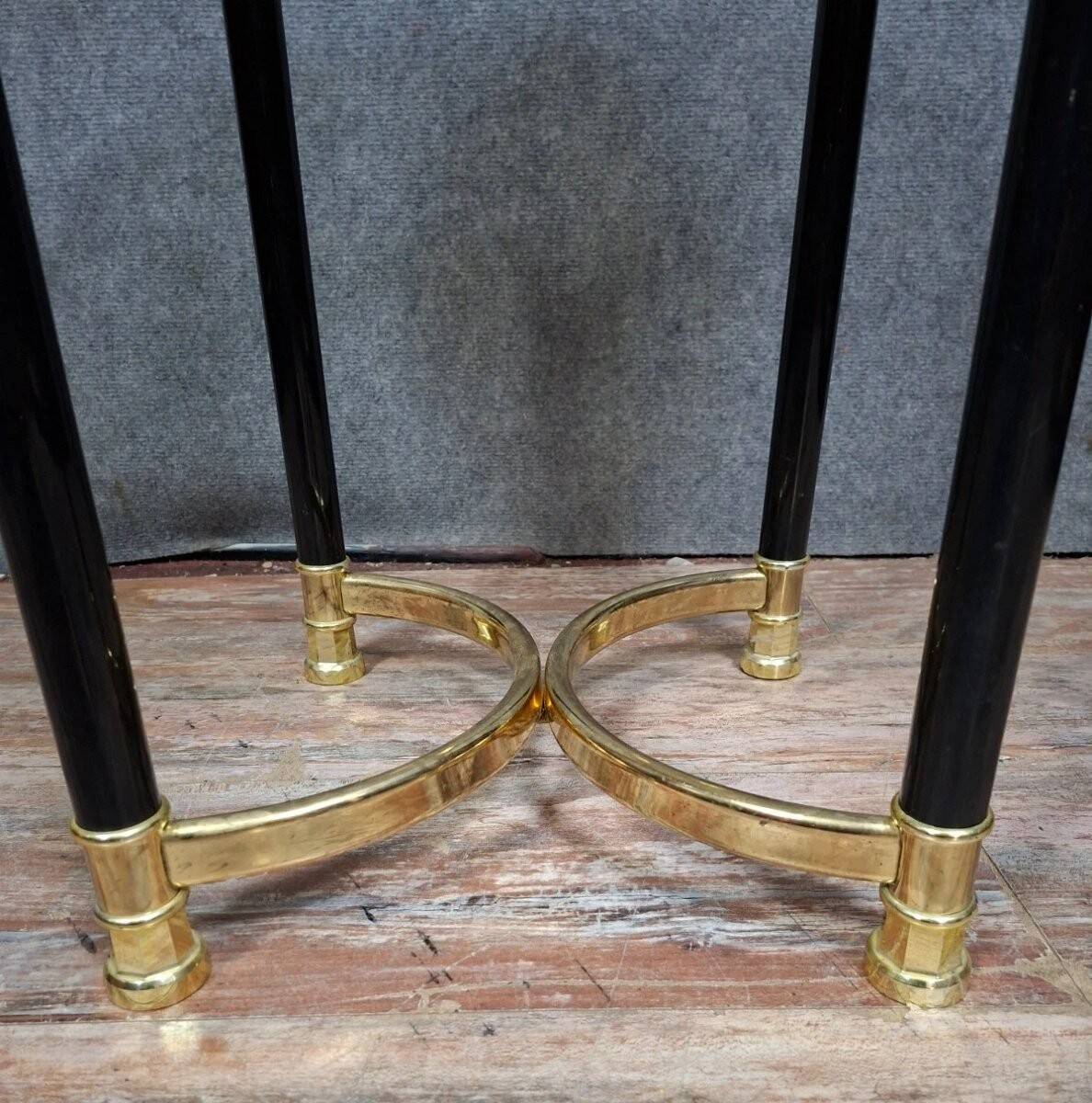 Round side table in brass and smoked glass – 1970s