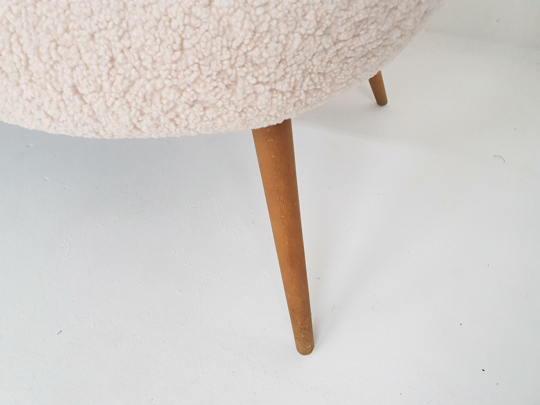 Canapé scandinave en laine bouclée, Danemark années 1960